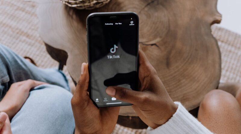 Estratégias de Conteúdo Interativo no TikTok que Redirecionam para Blogs